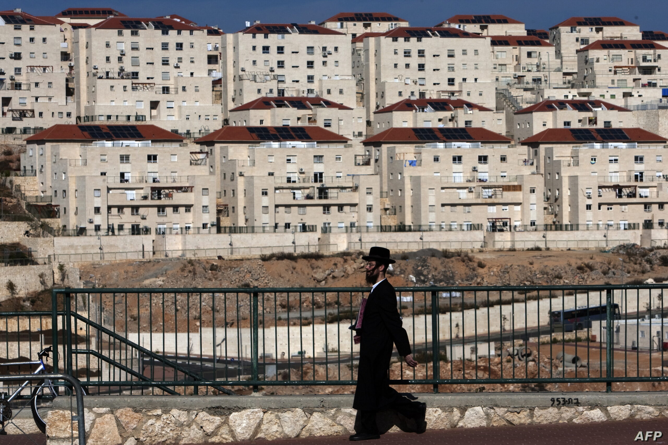 Israel’s settlers change West Bank landscape with hilltop outposts